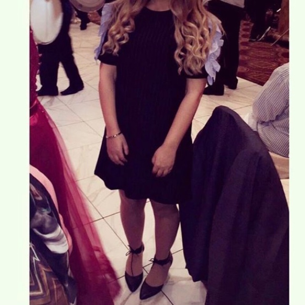 Beautiful ZARA dress!